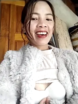 Snapshot of lmc-zz chatting on 02-22-26, 05:51 lmc-zz online show from 02-22-26, 05:51