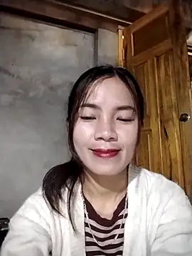 Snapshot of lmc-zz chatting on 03-26-26, 12:17 lmc-zz online show from 03-26-26, 12:17