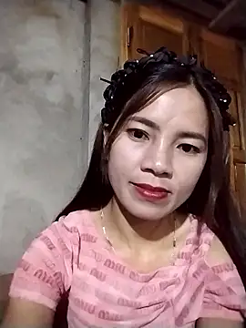 Snapshot of lmc-zz chatting on 04-03-26, 12:36 lmc-zz online show from 04-03-26, 12:36