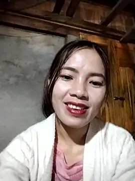 Snapshot of lmc-zz chatting on 04-05-26, 12:52 lmc-zz online show from 04-05-26, 12:52