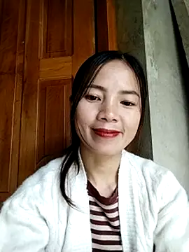 Snapshot of lmc-zz chatting on 05-05-26, 04:42 lmc-zz online show from 05-05-26, 04:42