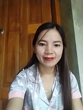 Snapshot of lmc-zz chatting on 06-07-26, 12:48 lmc-zz online show from 06-07-26, 12:48