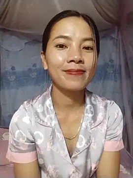 Snapshot of lmc-zz chatting on 06-18-26, 12:42 lmc-zz online show from 06-18-26, 12:42