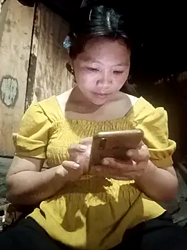 bree-zz online show from 03-04-26, 01:06