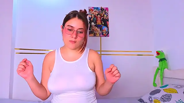 LyraCarter online show from 02-26-26, 05:28