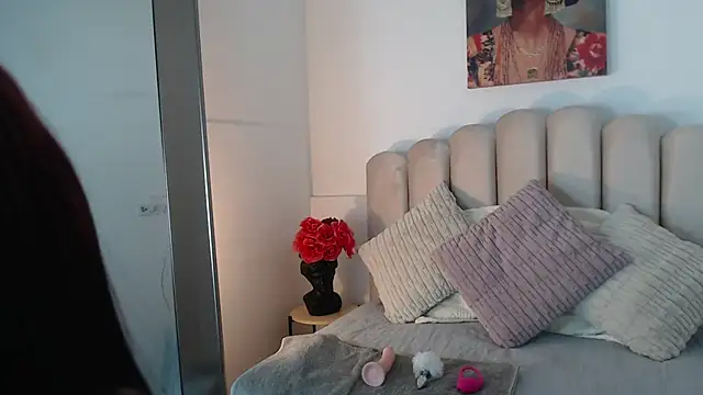 Snapshot of isa_bigassx chatting on 11-06-25, 04:35 isa bigassx online show from 11-06-25, 04:35