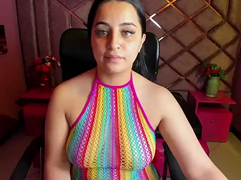 ValerySwett   online show from 10-05-25, 03:16