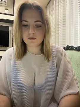 AliseShyness online show from 10-07-25, 09:06