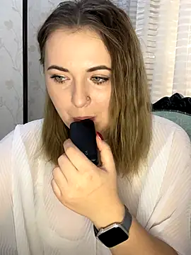 AliseShyness online show from 10-23-25, 10:14