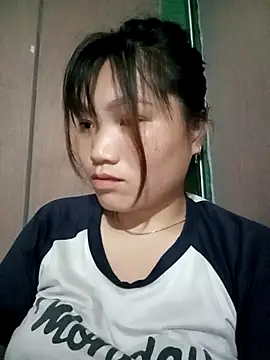 Snapshot of min-xinh chatting on 04-06-26, 10:22 min-xinh online show from 04-06-26, 10:22