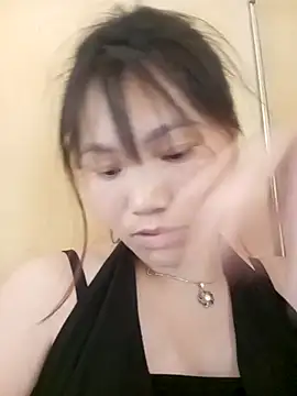 Snapshot of min-xinh chatting on 04-11-26, 08:51 min-xinh online show from 04-11-26, 08:51