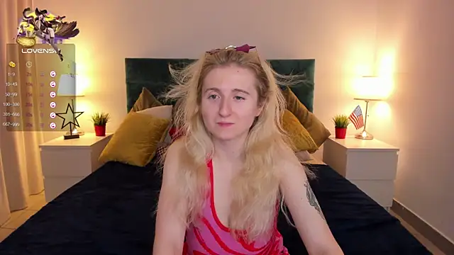 CamillaDreamer online show from 09-28-25, 01:44