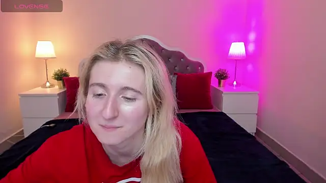 CamillaDreamer online show from 11-03-25, 04:41