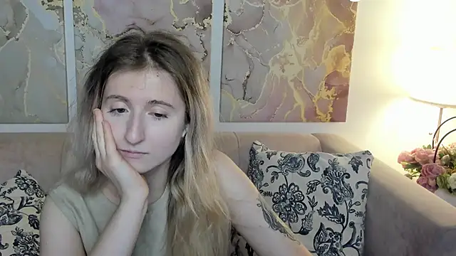 CamillaDreamer online show from 05-19-26, 10:32