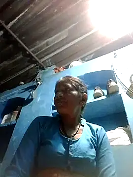 Snapshot of Rs_sonam chatting on 10-10-25, 03:55 Rs sonam online show from 10-10-25, 03:55