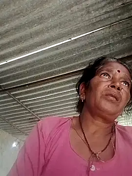 Snapshot of Rs_sonam chatting on 10-17-25, 05:10 Rs sonam online show from 10-17-25, 05:10