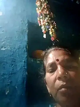 Snapshot of Rs_sonam chatting on 10-18-25, 12:24 Rs sonam online show from 10-18-25, 12:24