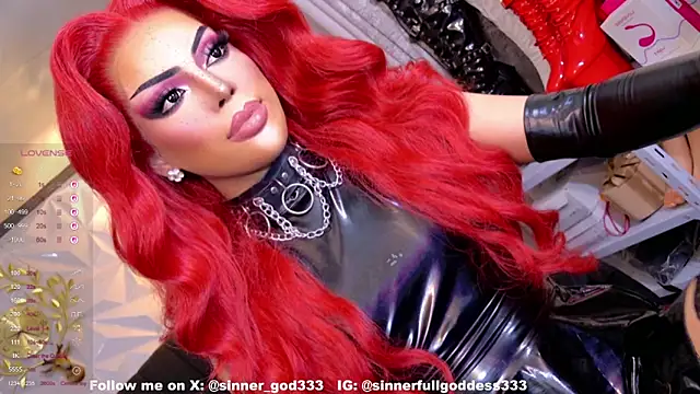 Snapshot of CherryHarper chatting on 10-30-25, 08:38 CherryHarper online show from 10-30-25, 08:38