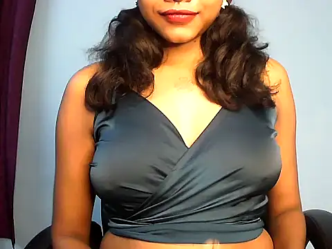 Snapshot of PAYARI_PURVI chatting on 10-24-25, 07:10 PAYARI PURVI online show from 10-24-25, 07:10