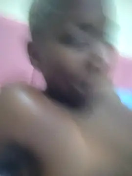 Snapshot of Hailaw chatting on 10-22-25, 12:27 Hailaw online show from 10-22-25, 12:27