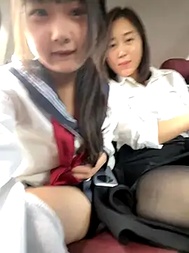 Snapshot of tiantian-26 chatting on 10-14-25, 03:07 tiantian-26 online show from 10-14-25, 03:07