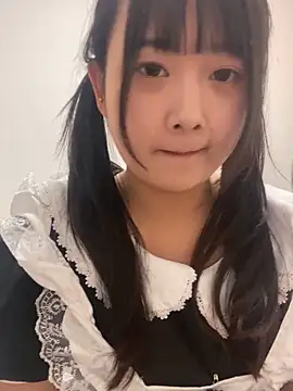 Snapshot of tiantian-26 chatting on 11-05-25, 03:06 tiantian-26 online show from 11-05-25, 03:06