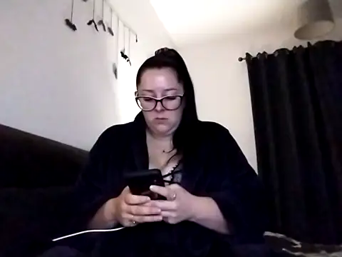 Snapshot of CuteLacexx chatting on 10-17-25, 08:22 CuteLacexx online show from 10-17-25, 08:22