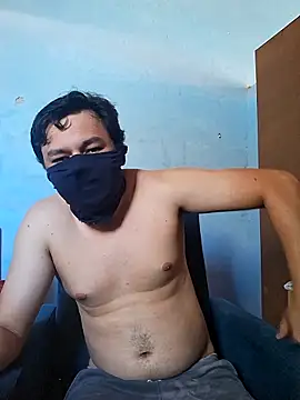 Snapshot of Domruan99 chatting on 10-06-25, 03:31 Domruan99 online show from 10-06-25, 03:31