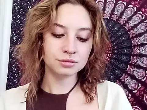 AdalynKiss online show from 10-08-25, 06:11