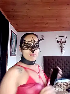 Snapshot of QueenBDSM chatting on 09-30-25, 07:08 QueenBDSM online show from 09-30-25, 07:08