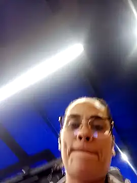 Snapshot of QueenBDSM chatting on 11-14-25, 02:38 QueenBDSM online show from 11-14-25, 02:38