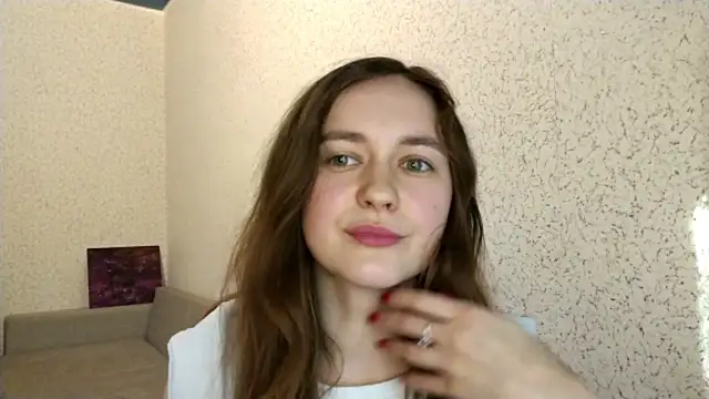 RafaelaMaximo online show from 10-08-25, 06:55