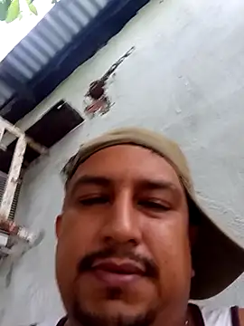 Snapshot of Tequilamaster chatting on 11-05-25, 09:59 Tequilamaster online show from 11-05-25, 09:59