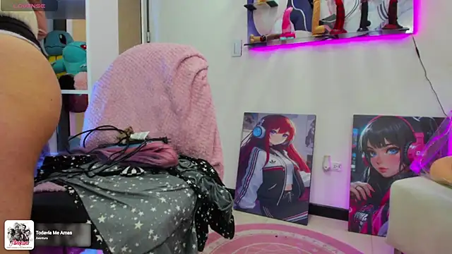 Snapshot of melody_neko777 chatting on 10-10-25, 12:15 melody neko777 online show from 10-10-25, 12:15