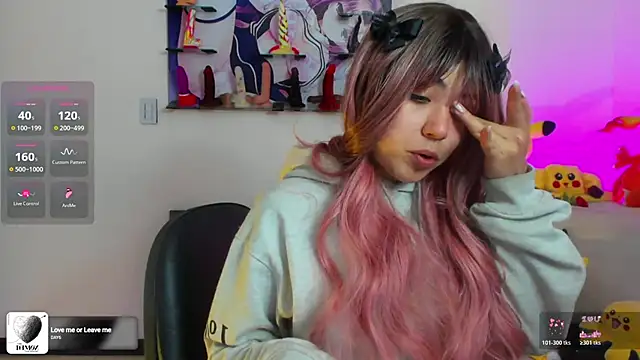 Snapshot of melody_neko777 chatting on 10-20-25, 07:14 melody neko777 online show from 10-20-25, 07:14