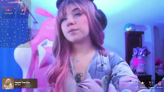 Snapshot of melody_neko777 chatting on 11-18-25, 11:48 melody neko777 online show from 11-18-25, 11:48