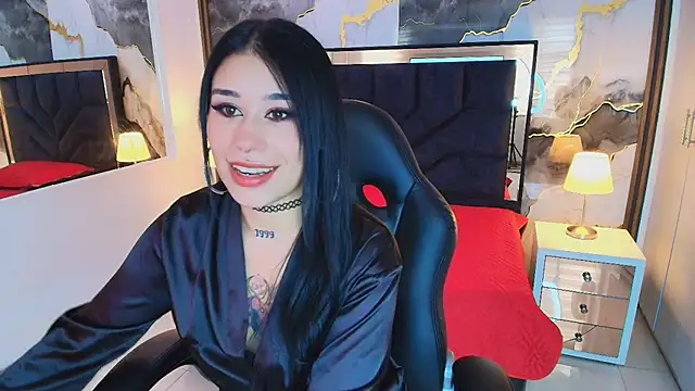 SusanVilla online show from 06-27-26, 07:52