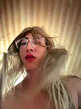 NICOLLE  12 online show from 01-06-26, 01:31