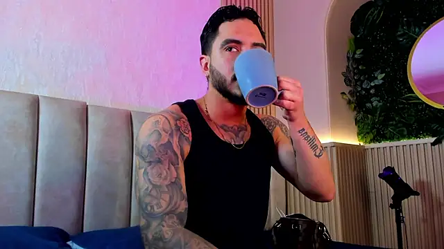 Snapshot of Dante_Dimarco chatting on 09-30-25, 11:32 Dante Dimarco online show from 09-30-25, 11:32