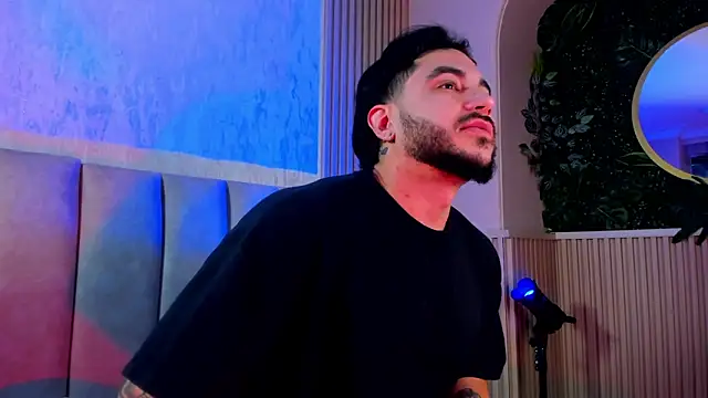 Snapshot of Dante_Dimarco chatting on 10-08-25, 12:19 Dante Dimarco online show from 10-08-25, 12:19