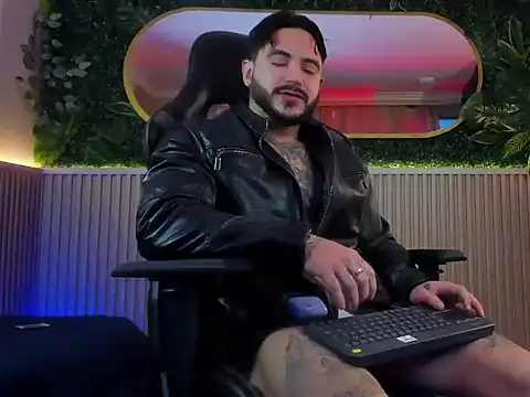 Snapshot of Dante_Dimarco chatting on 11-14-25, 10:29 Dante Dimarco online show from 11-14-25, 10:29