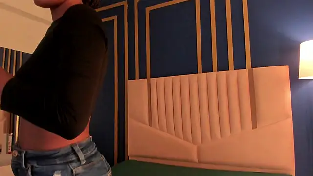 AmaraFierce online show from 01-13-26, 07:41