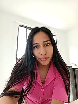 Amelia Rivas online show from 10-08-25, 04:04