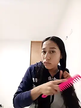 Amelia Rivas online show from 10-10-25, 10:47