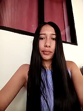 Amelia Rivas online show from 10-18-25, 05:25