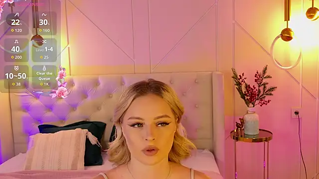 EllyLinn online show from 01-18-26, 05:06