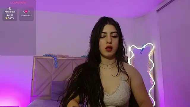 Snapshot of Ixchel_tay chatting on 10-20-25, 03:40 Ixchel tay online show from 10-20-25, 03:40