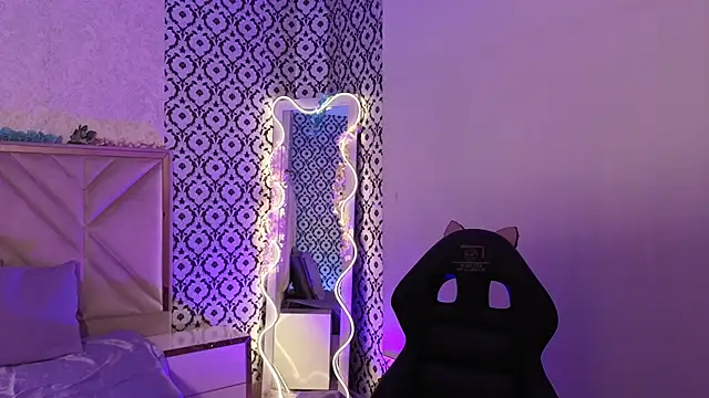 Snapshot of Ixchel_tay chatting on 03-02-26, 03:20 Ixchel tay online show from 03-02-26, 03:20