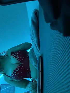 sexyboy127381 online show from 09-27-25, 02:44