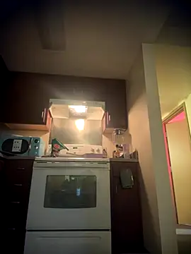 bellacagyal online show from 11-20-25, 09:03